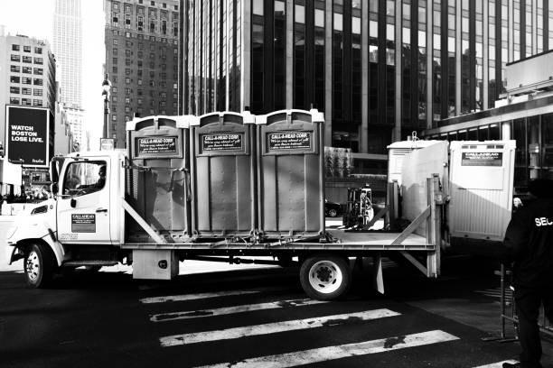 Portable Toilet Options We Offer in Holdenville, OK