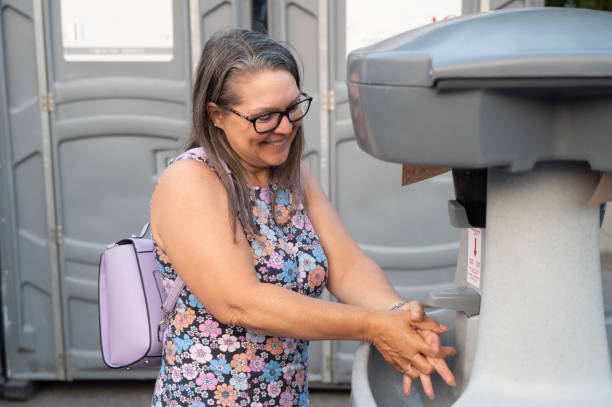 Best Affordable porta potty rental  in Holdenville, OK